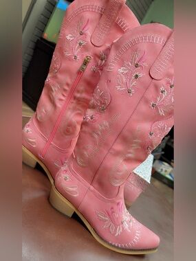 Dark Pink Embroidered Western Cowboy Boots - Women's